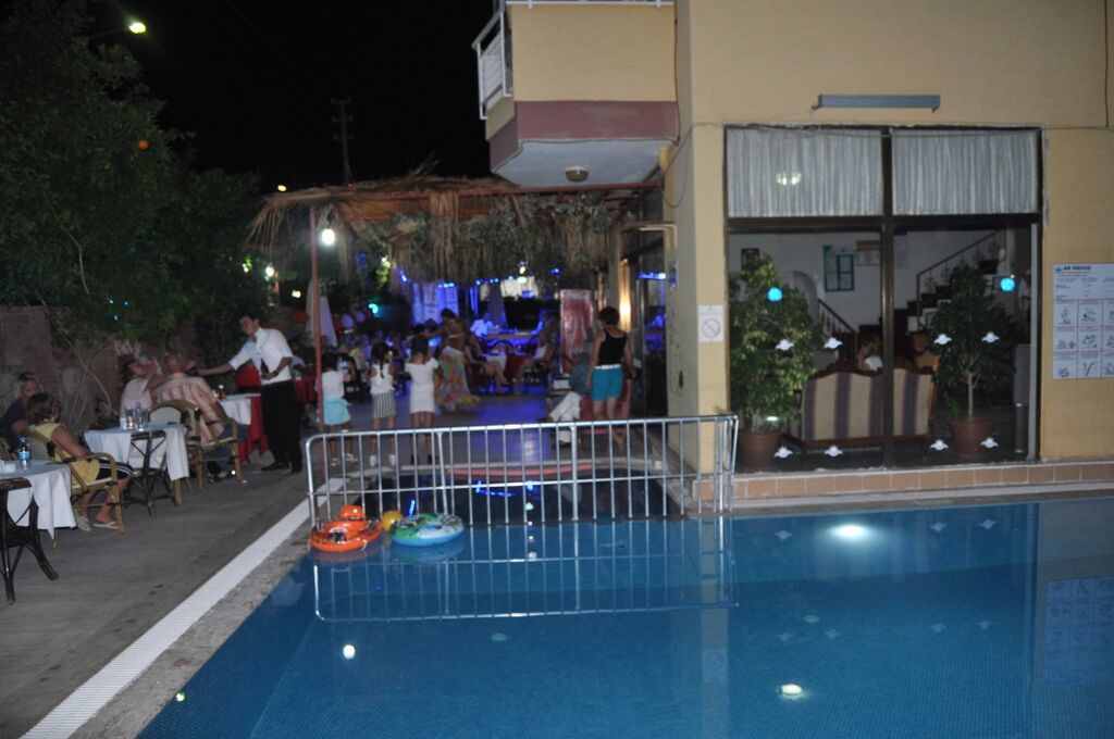 Moonlight Hotel Аланія Екстер'єр фото